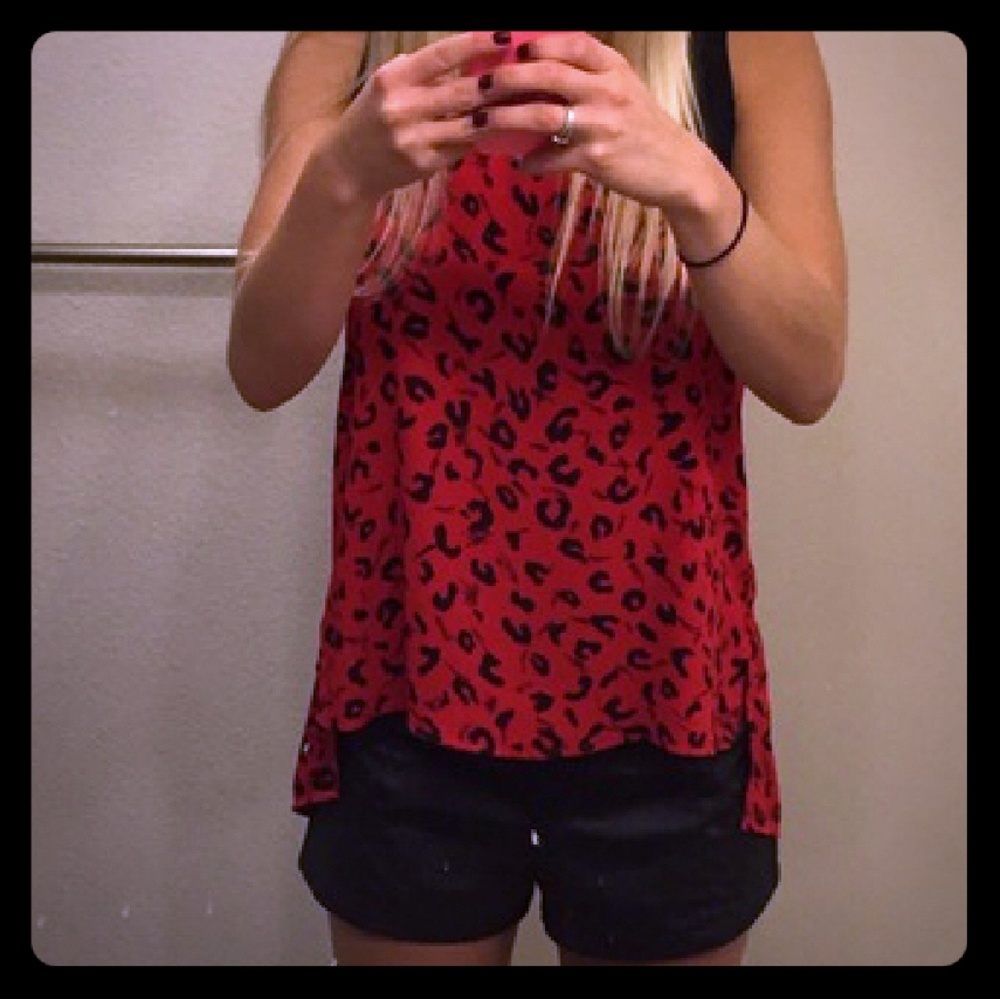 DeX 1963 Sexy, Red & Black Cheetah Print Blouse Tank